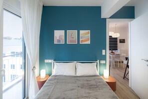 1 bedroom, iron/ironing board, WiFi, bed sheets - Aphrodite (Athenian apartment close to the center) (Athens)