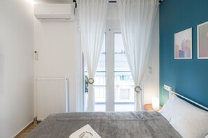 1 chambre, fer et planche à repasser, Wi-Fi, draps fournis