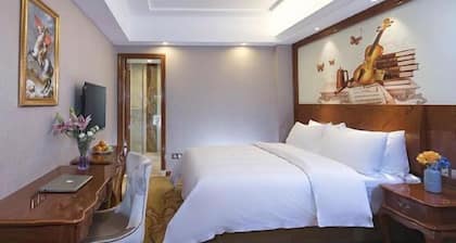 Vienna Hotel