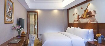 Vienna Hotel