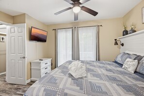1 bedroom, iron/ironing board, free WiFi, bed sheets