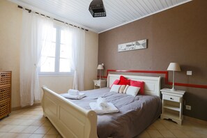 4 間睡房、熨斗/熨衫板、免費 Wi-Fi、方便輪椅出入