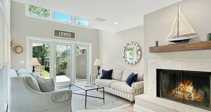 Charming Guesthouse In The Center of Historic Downtown Lewes