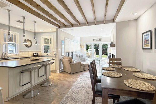 Charming Guesthouse In The Center of Historic Downtown Lewes