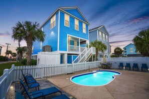 Pool - Blue Hawaiian 6 Bedrooms Second Row (Surfside Beach)