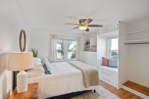 House, 3 Bedrooms | 3 bedrooms, minibar, laptop workspace, iron/ironing board