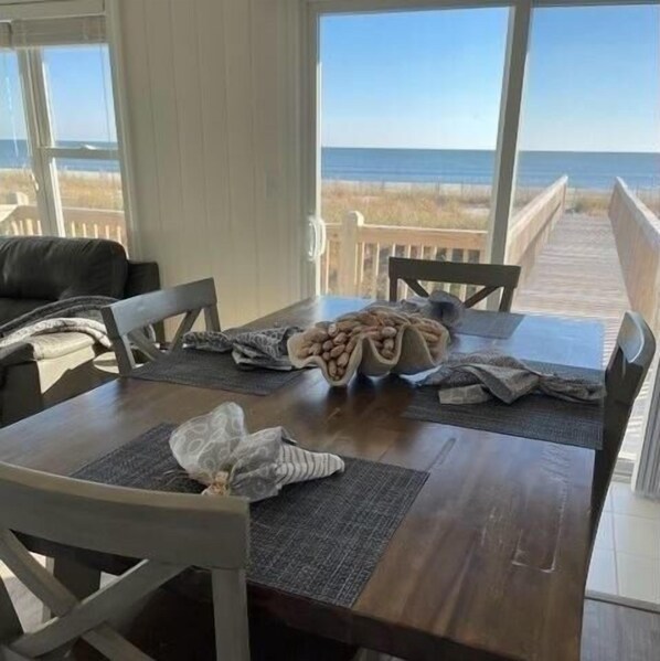 Living room - Meant To Be 2 Bedroom Home by RedAwning (Supply)
