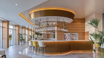 2 restaurants, breakfast, lunch served; local and international cuisine