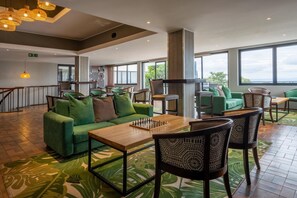 Bar (on property) - Mantis Akagera Game Lodge (Mwiri)