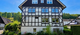 Ihre Traumvilla-Olsberg – Ein besonderes Gruppenerlebnis für bis zu 18 Personen