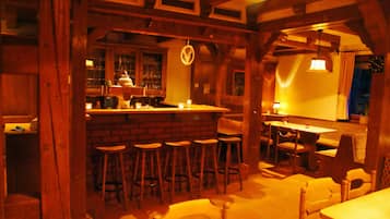 Bar (in der Unterkunft)