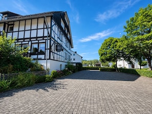 Exterior - Your Dream Villa in Olsberg – A Unique Group Experience for Up to 18 Guests (Olsberg)