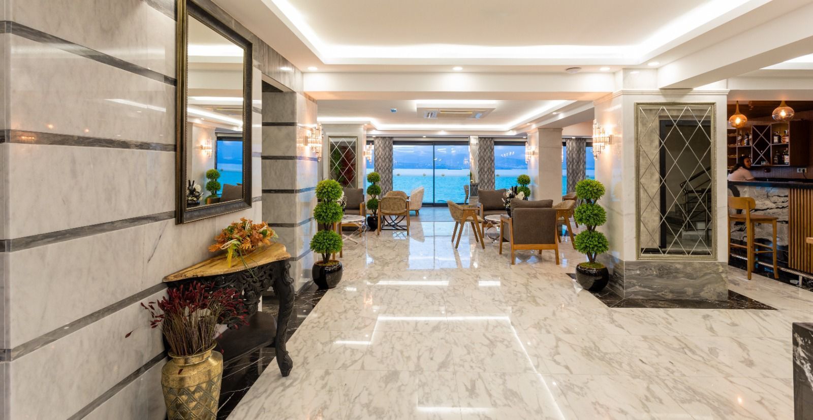 150-cm lcd tv with satellite channels, tv