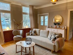 Smart TV - Vacation apartment: Villa Eichbaum - Center (Bad Harzburg)