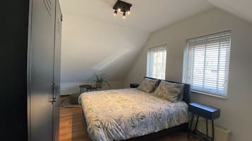 4 bedrooms, free WiFi, wheelchair access