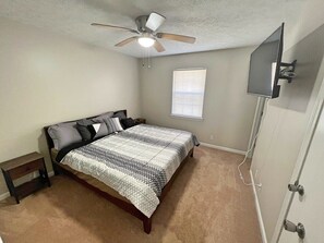 3 Schlafzimmer, Bügeleisen/Bügelbrett, WLAN