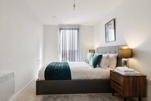 Unclassified image, 3 of 14, button