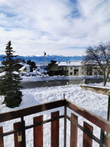5 min from ski lifts T2 of 45 m2 with magnificent view+ garage+wifi
