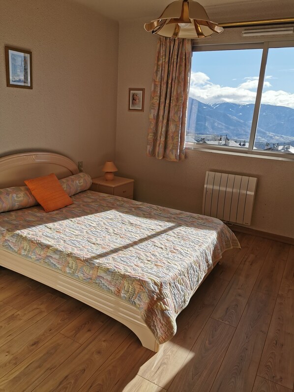 1 bedroom, iron/ironing board, free WiFi