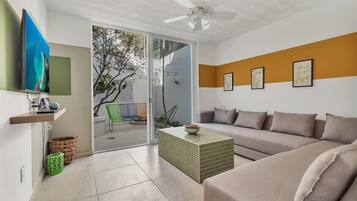 Télévision, espaces bureaux