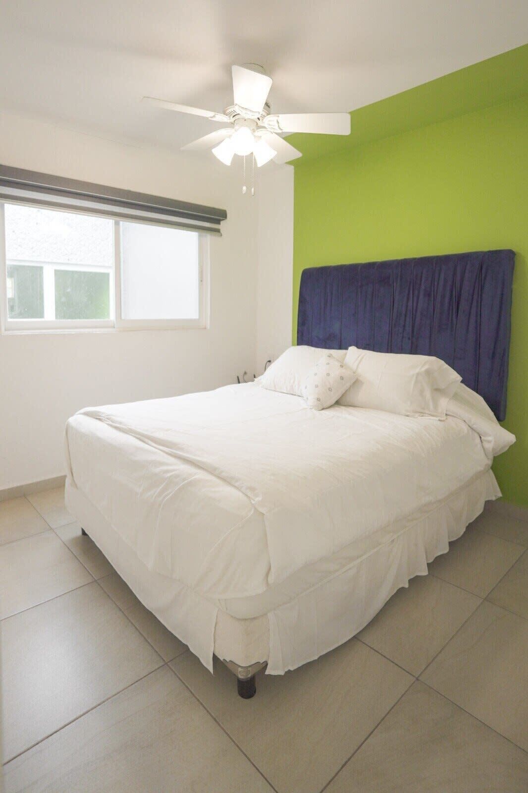 6 soverom, skrivebord, strykejern/-brett og wi-fi