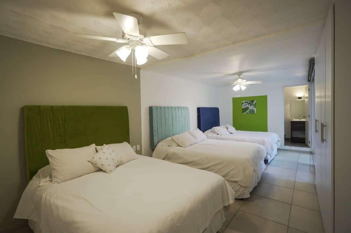 6 chambres, bureau, fer et planche à repasser, Wi-Fi