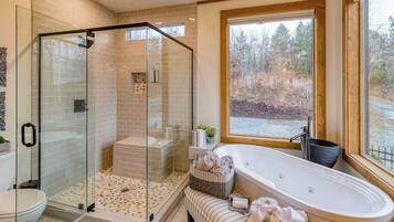 Shower, hair dryer, towels, shampoo