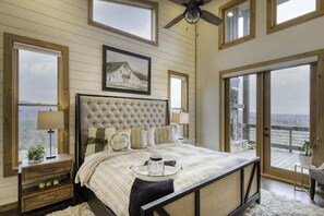 4 bedrooms, WiFi, bed sheets