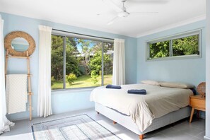 3 bedrooms, iron/ironing board, WiFi