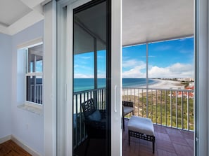 Interior - 2 Bedroom, 2 Bath Penthouse with Panoramic Beach Views - ALL NEW! (Sarasota)