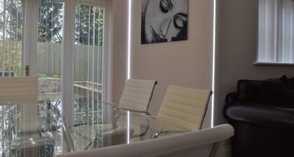 Modern minimal style accommodation