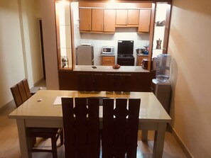 Fridge, microwave, oven, stovetop - Planet Homes JKIA & SGR (Mlolongo)