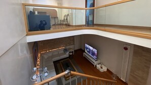 獨棟房屋, 1 張特大雙人床和 1 張沙發床 | 1 間臥室、熨斗/熨衣板、免費無線上網、床單