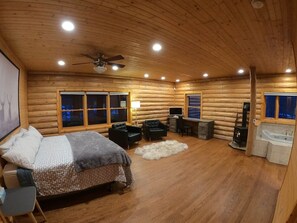 5 makuuhuonetta, työpöytä, ilmainen Wi-Fi, vuodevaatteet