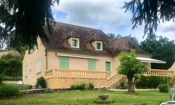 Exterior - Comfortable 4-star house in the heart of Perigord (Lalinde)
