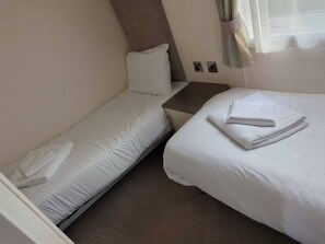 2 habitaciones, wifi gratis y ropa de cama 