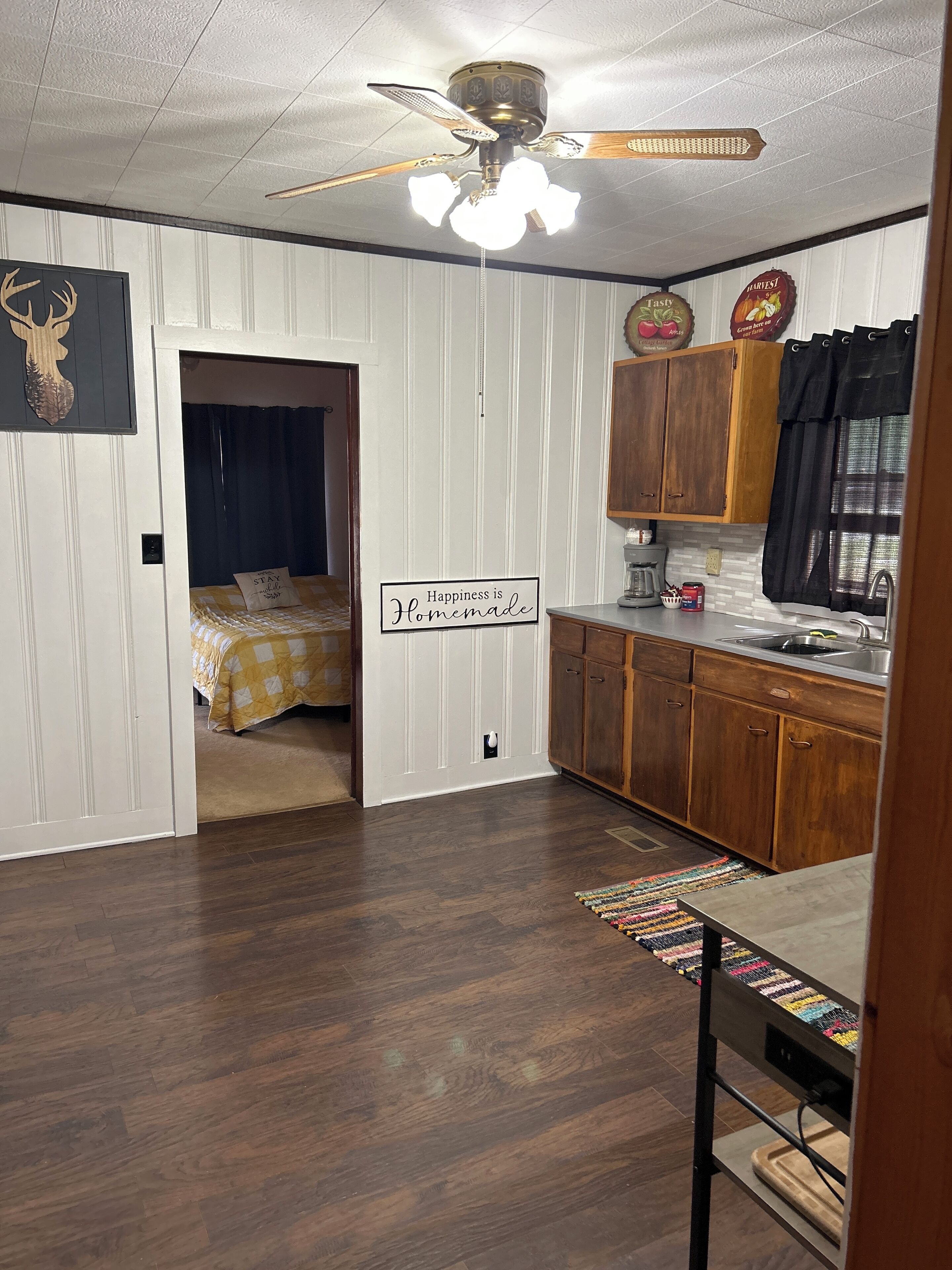 2 Schlafzimmer, Bügeleisen/Bügelbrett, kostenloses WLAN, Bettwäsche