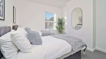 3 bedrooms, WiFi, bed sheets