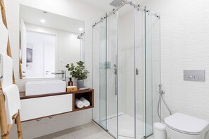 Hair dryer - Casa Maragem - New 3 bedroom apartment with garden and private pool (Portimão)