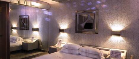 Executive Single Room | Desk, soundproofing, iron/ironing board, free WiFi