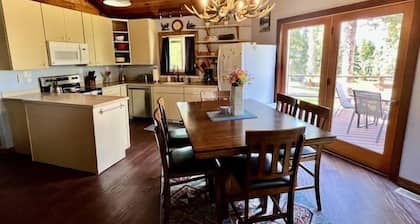 Denali National Park 3 Bedroom Home on 5 Acres, hi