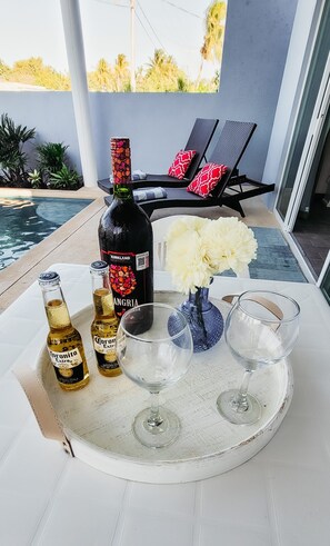Outdoor pool - Beach Rental - Pet Friendly (chabihau)