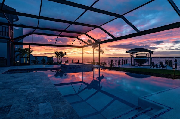 Piscine extérieure, piscine chauffée