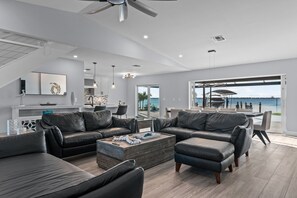 Smart-TV, Stereoanlage