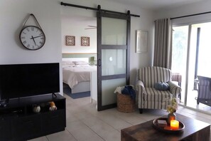 1 chambre, fer et planche à repasser, Wi-Fi gratuit, draps fournis