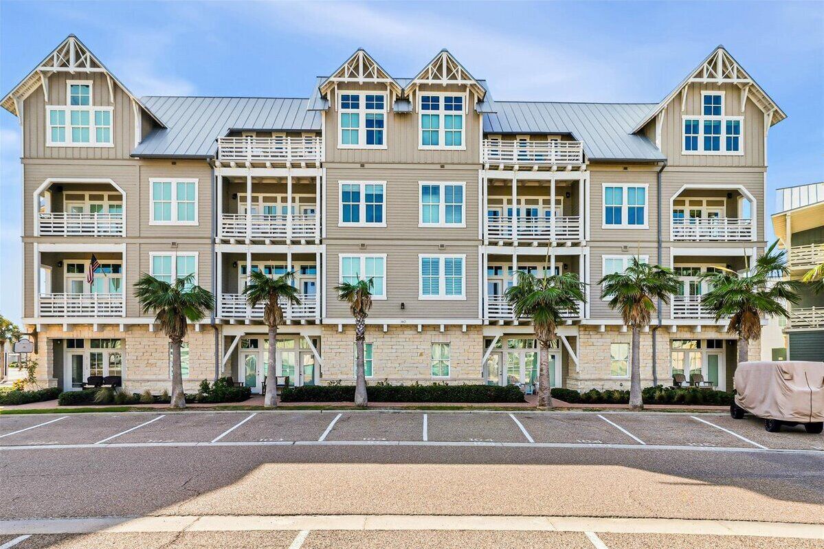 Apartment (2 Bedrooms) | Exterior