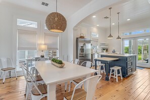 Hus (3 Bedrooms) | Udendørsområde