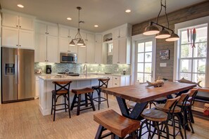 House (3 Bedrooms) | Interior - Cajun Cottage 108 BE (Port Aransas)