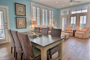 Apartment (2 Bedrooms) | Interior - Coral Sunset TC 2205 (Port Aransas)