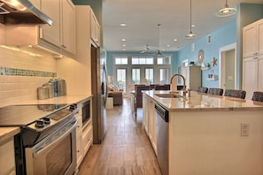 Apartment (2 Bedrooms) | Interior - Coral Sunset TC 2205 (Port Aransas)